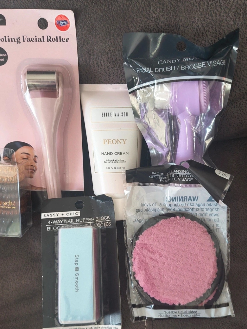 9 Piece Beauty Bundle 🚨🚨🚨 - Picture 2 of 3